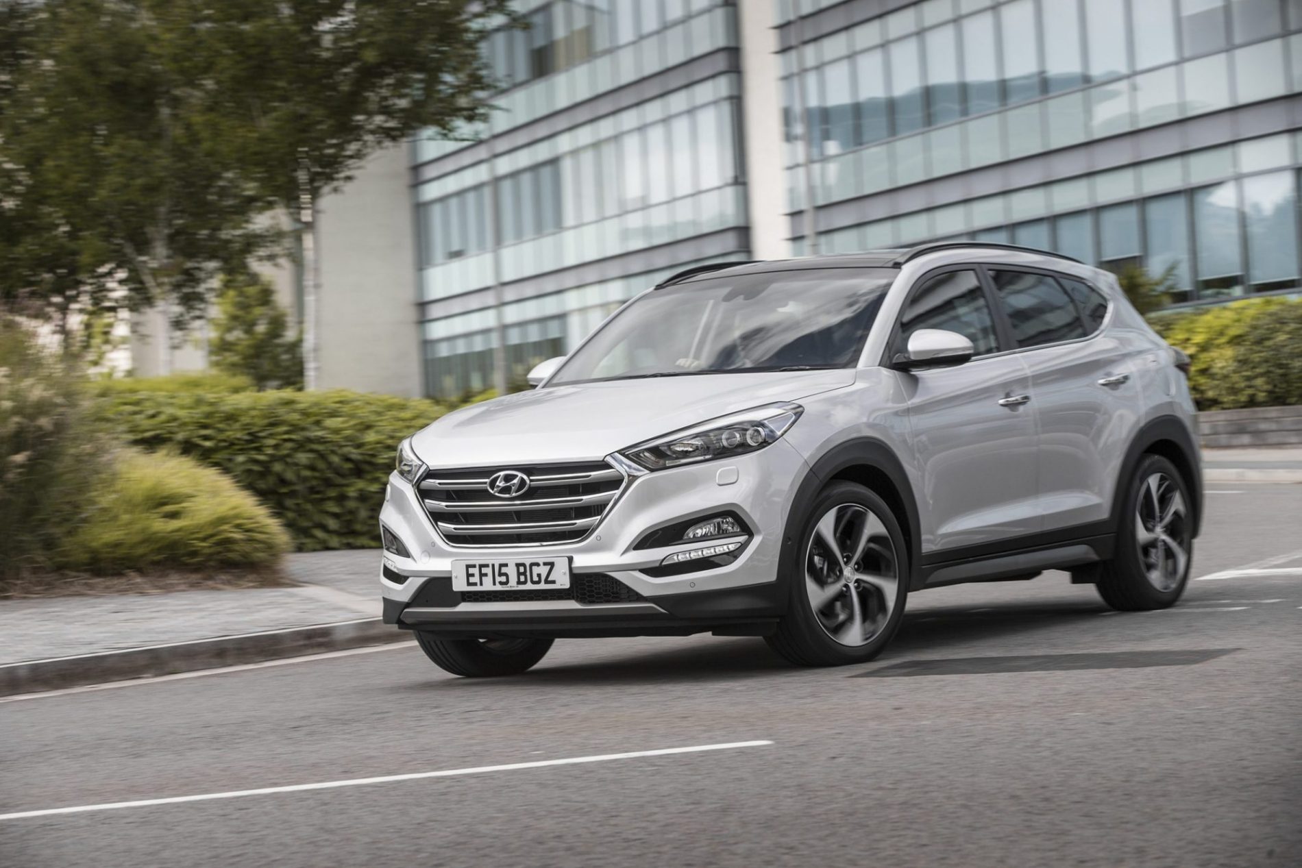 REVIEW Hyundai Tucson Premium SE Simply Motor